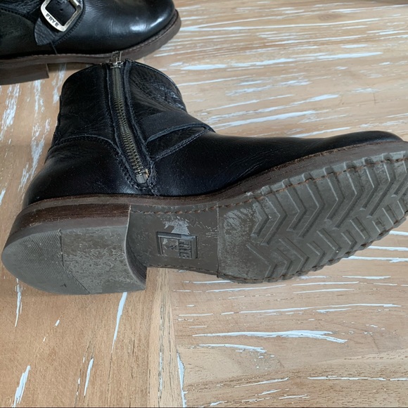 Frye Veronica Short Boot 6 Black Leather - Picture 5 of 8